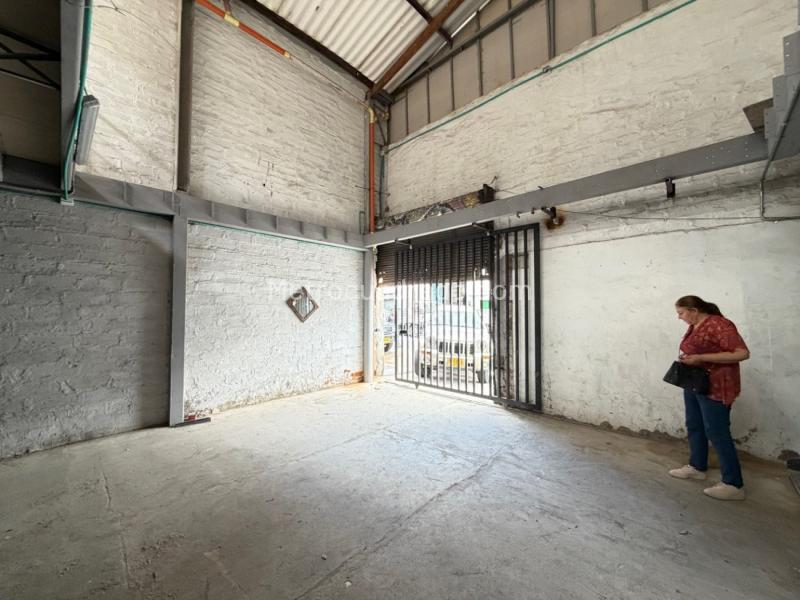 Bodega en Arriendo, Perpetuo Socorro, Medellín - Vista 2