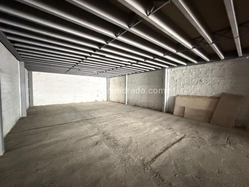 Bodega en Arriendo, Perpetuo Socorro, Medellín - Más