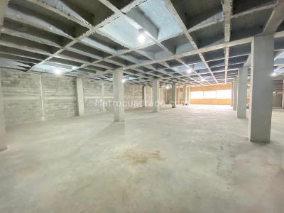 Bodega en Arriendo, Madera, Bello
