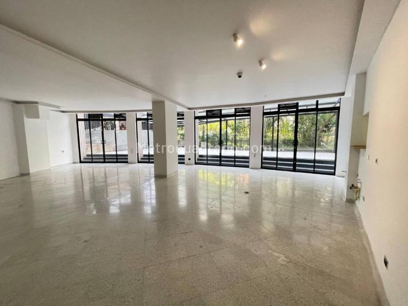 Local Comercial en Arriendo, Poblado, Medellín - Más