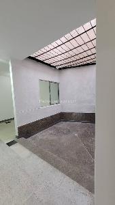 Casa de 4 alcobas en arriendo en La Floresta, Medellín, 168 m² · foto 10 de 15