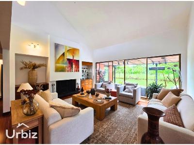 Casa de 4 alcobas en venta en Guaymaral, Bogotá, 1410 m² · foto 4 de 20