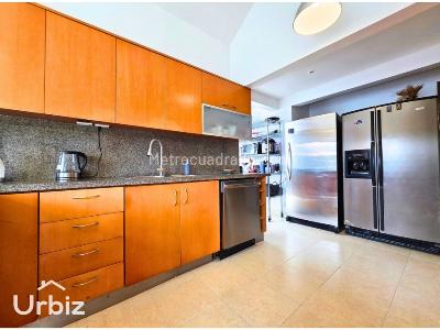 Casa de 4 alcobas en venta en Guaymaral, Bogotá, 1410 m² · foto 10 de 20