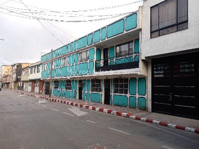 Casa de 5 alcobas en venta en Bosa Estacion, Bogotá, 486 m² · foto 2 de 6