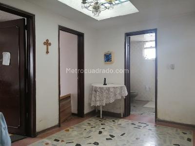 Casa en venta en Santa Isabel Sur, Bogotá · foto 10 de 20