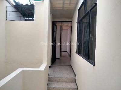 Casa de 5 alcobas en venta en Santa Rosita, Bogotá, 140 m² · foto 5 de 14
