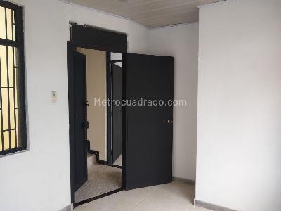 Casa de 5 alcobas en venta en Santa Rosita, Bogotá, 140 m² · foto 6 de 14