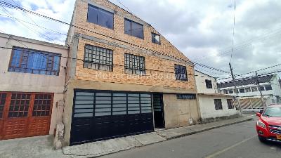 Casa de 5 alcobas en venta en Kennedy, Bogotá, 328 m² · foto 2 de 14