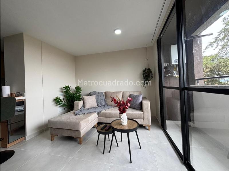 Apartamento Amoblado de 2 Alcobas en Arriendo en San Antonio de Pereira - 2