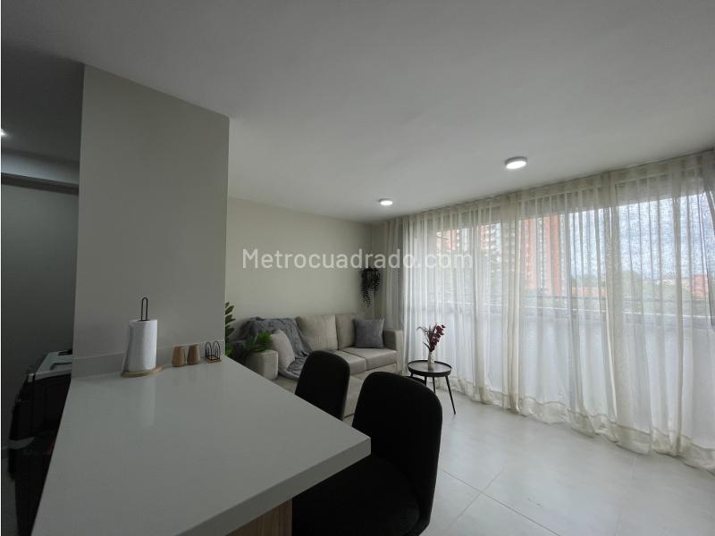 Apartamento Amoblado de 2 Alcobas en Arriendo en San Antonio de Pereira - 4