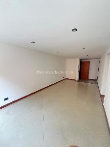 Apartamento en venta en Belmira, Bogotá · foto 2 de 17