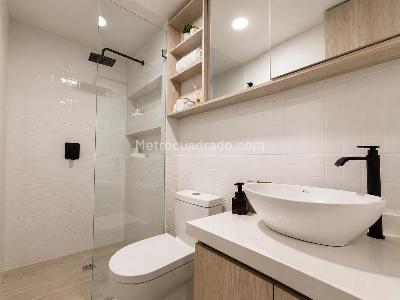 Apartaestudio en venta en Chico Norte, Bogotá, 38 m² · foto 9 de 17