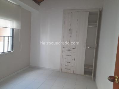 Apartamento de 3 alcobas en venta en Ub Portales Del Campestre, Floridablanca, 96 m² · foto 10 de 20