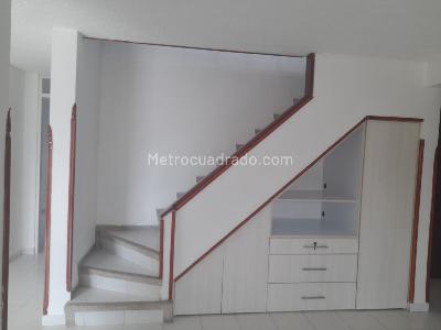 Apartamento de 3 alcobas en venta en Ub Portales Del Campestre, Floridablanca, 96 m² · foto 16 de 20