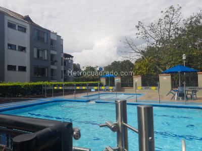 Apartamento de 3 alcobas en venta en Ub Portales Del Campestre, Floridablanca, 96 m² · foto 3 de 20