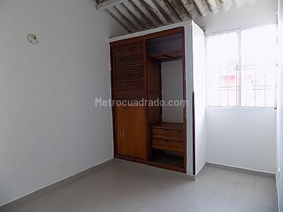 Casa de 5 alcobas en venta en Hacienda San Juan, Floridablanca, 82 m² · foto 12 de 17