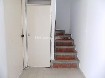 Casa de 5 alcobas en venta en Hacienda San Juan, Floridablanca, 82 m² · foto 7 de 17