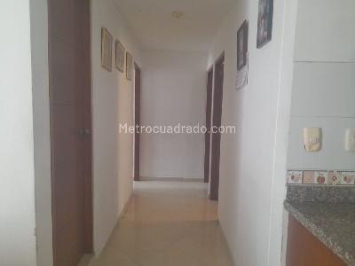 Apartamento de 3 alcobas en venta en Garcia Rovira, Bucaramanga, 74 m² · foto 13 de 20