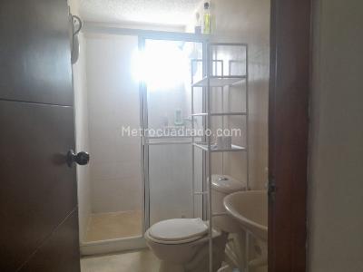 Apartamento de 3 alcobas en venta en Garcia Rovira, Bucaramanga, 74 m² · foto 15 de 20
