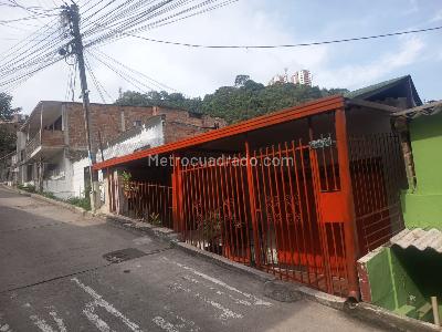 Casa de 5 alcobas en venta en Los Pinos, Bucaramanga, 240 m² · foto 2 de 14