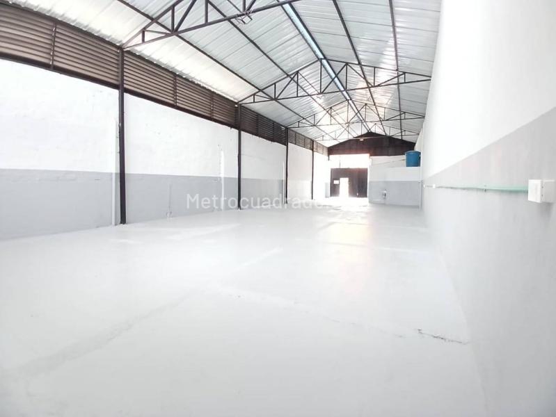 Bodega en Arriendo, Comuneros, Bucaramanga - Więcej