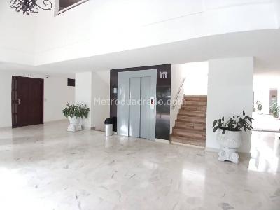 Apartamento de 3 alcobas en arriendo en Nuevo Sotomayor, Bucaramanga, 136 m² · foto 3 de 20