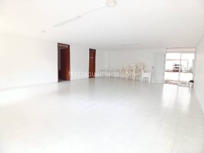 Apartamento de 3 alcobas en arriendo en Nuevo Sotomayor, Bucaramanga, 136 m² · foto 6 de 20