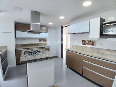 Apartamento de 3 alcobas en arriendo en Nuevo Sotomayor, Bucaramanga, 136 m² · foto 14 de 20
