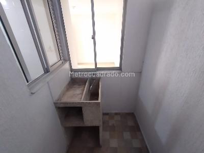Apartamento de 2 alcobas en venta en Comuneros, Bucaramanga, 45 m² · foto 8 de 15