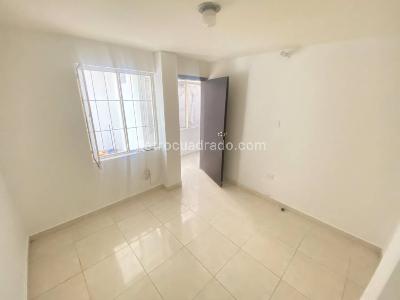 Apartamento de 3 alcobas en arriendo en Santa Ana, Floridablanca, 66 m² · foto 6 de 9