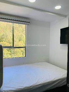 Apartamento de 2 alcobas en arriendo en Loma Del Indio, Medellín, 68 m² · foto 12 de 19