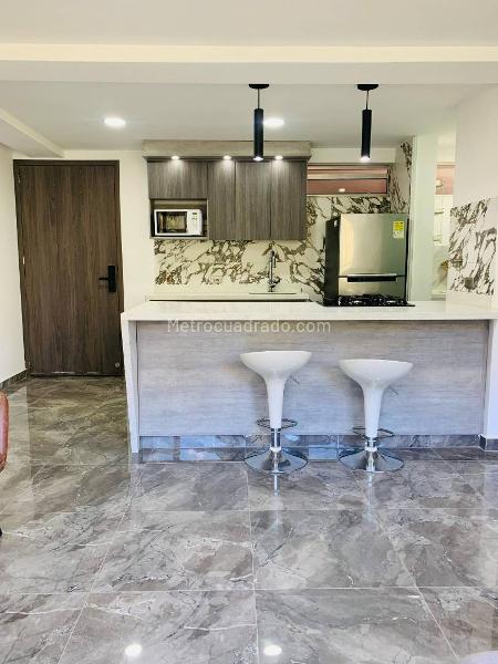 Apartamento Amoblado de 2 Alcobas en La Loma del Indio - 2