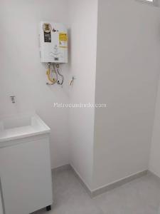 Apartamento de 2 alcobas en arriendo en Estadio, Medellín, 65 m² · foto 13 de 14