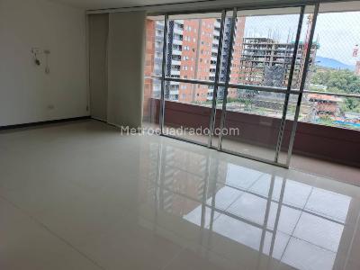 Apartamento de 2 alcobas en venta en San German, Medellín, 79 m² · foto 11 de 19
