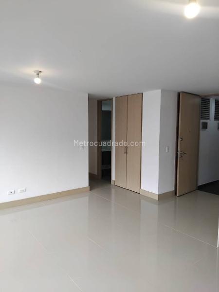 Apartamento Amoblado de 2 Alcobas en La Loma del Indio - 5