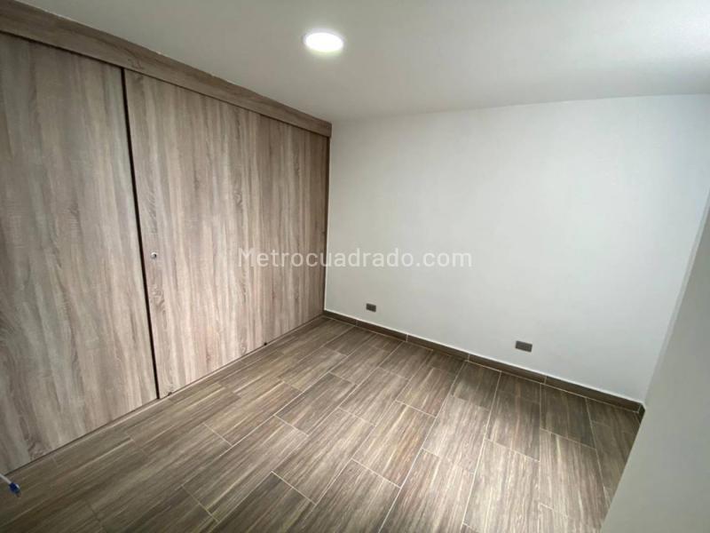 3BR Apartment in Residential Unit - 9