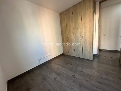 Apartamento en venta en Los Colores, Medellín · foto 6 de 20