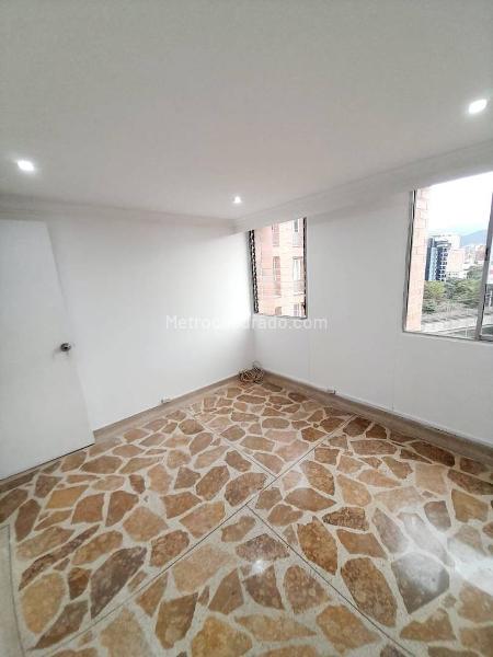Hermoso Apartamento de 3 Alcobas en Suramericana - 9