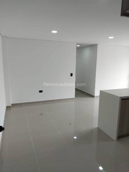 Apartamento nuevo en arriendo con 2 alcobas en La Estrella (Toledo) - 5