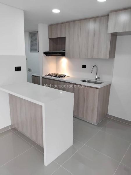 Brand-New 2BR Apartment for Rent in La Estrella (Toledo) - 3
