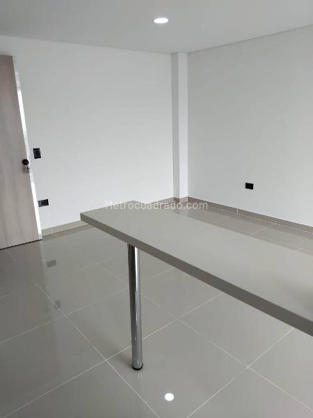 New 2BR Apartment for Rent in La Estrella (Toledo) - 9