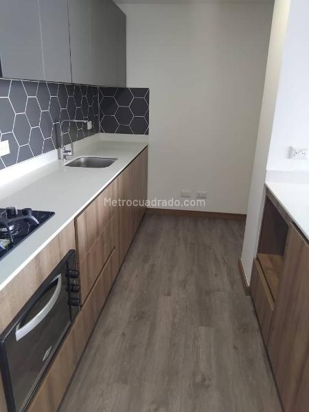 New 3BR Apartment with Balcony View in Las Casitas - 3