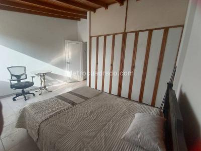Apartamento de 4 alcobas en arriendo en Florida Nueva, Medellín, 100 m² · foto 12 de 19