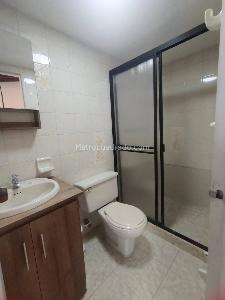 Apartamento de 4 alcobas en arriendo en Florida Nueva, Medellín, 100 m² · foto 15 de 19