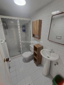 Apartamento de 4 alcobas en arriendo en Florida Nueva, Medellín, 100 m² · foto 16 de 19
