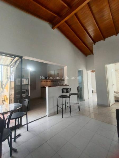 Apartamento Amoblado Amplio de 4 Alcobas en Florida Nueva - 5