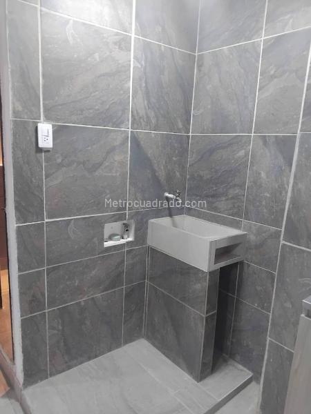 2BR Apartment for Rent in La Milagrosa (Piso 1), Medellín - 3