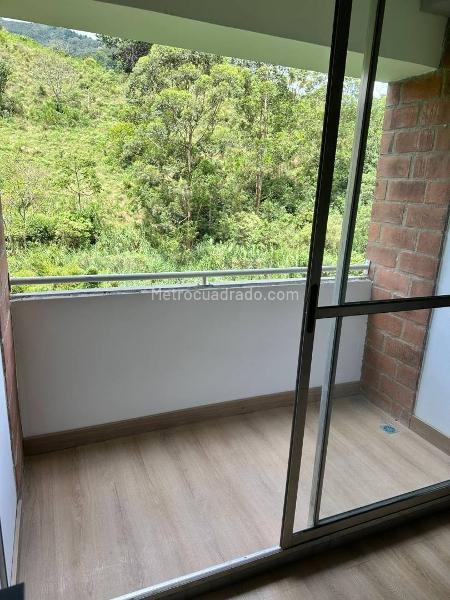 2BR/2BA VIS Apartment for Rent in San Gabriel, Itagüí - 7