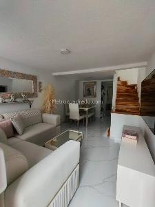 Casa de 4 alcobas en arriendo en Loma Del Indio, Medellín, 80 m² · foto 3 de 17