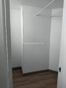 Apartamento de 3 alcobas en arriendo en Provenza, Medellín, 100 m² · foto 11 de 20